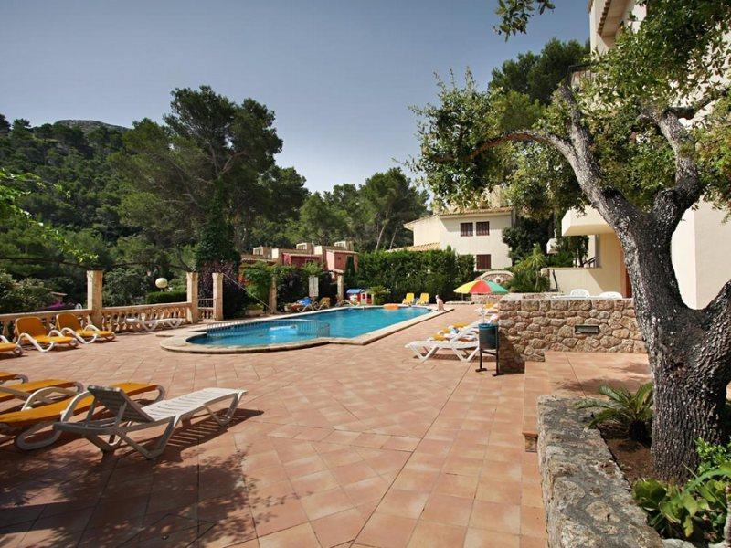 Pinos Altos Apartments Cala San Vicente  Exterior photo